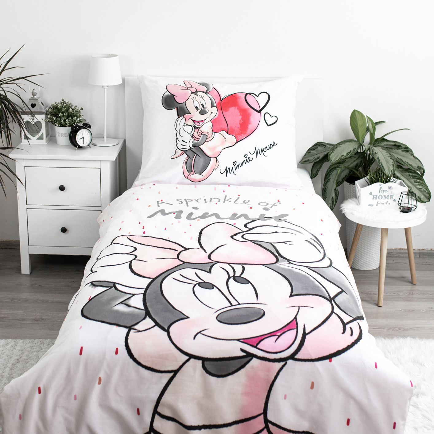 Kinderbettwäsche Disney Minnie Mouse Set 2-tlg. 135-140 x 200 cm