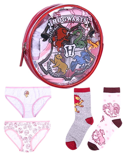 Harry Potter 4er Pack Unterwäsche Set Slip & Socken im Kulturbeutel